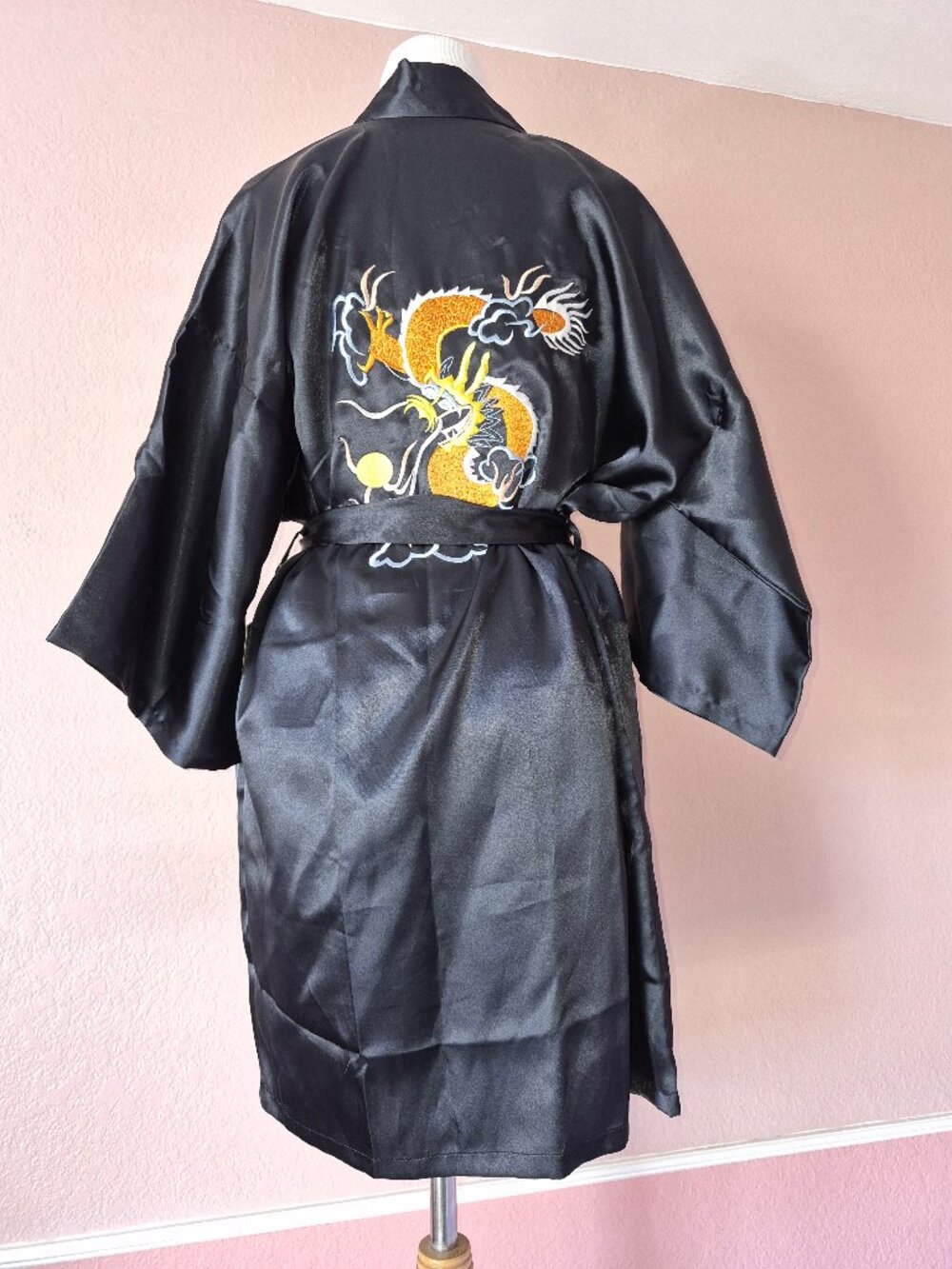Esme Vintage Black Satin Silky Embroidered Dragon Belted Kimono Size M NEW